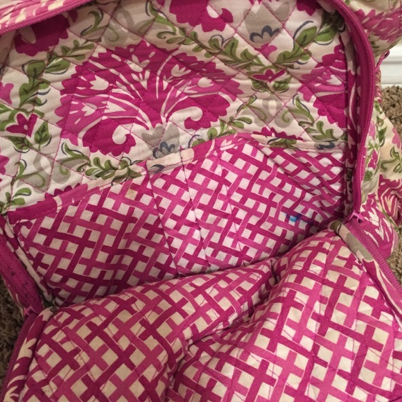 Backpack - Picture 2 of 4