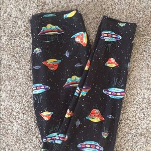 Lularoe alien galaxy outer space HTF