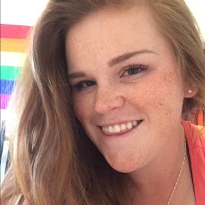 Meet your Posher, Jacquelyn