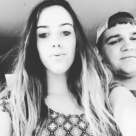 Meet your Posher, Amber - Picture 1 of 1