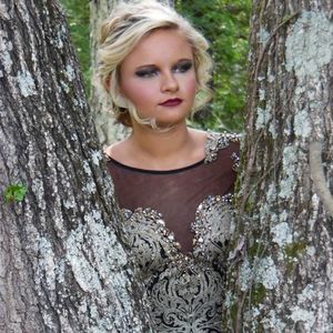 Meet your Posher, Natalie