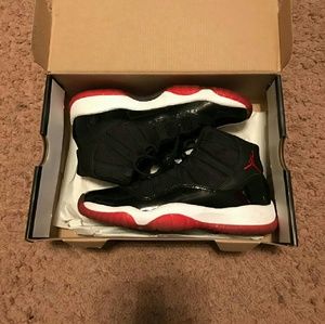 AUTHENTIC Black and Red Air Jordan 11