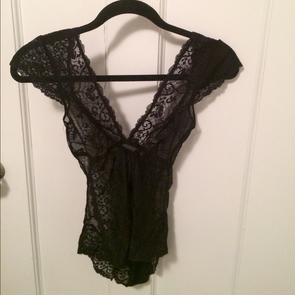 Urban Outfitters Out From Under Lace Bodysuit - Picture 4 of 4
