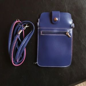 Cell phone holder, fits iPhone 6/7plus.