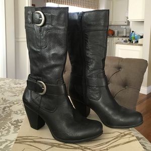 Born Adelaide black heeled boots size 7 1/2