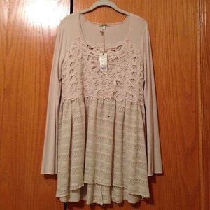 Gimmicks by BKE sweater dress/top