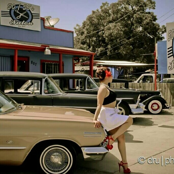 Meet your Posher, Desiree - Picture 1 of 1