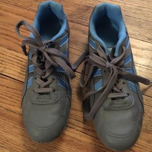 spot bilt tennis shoes