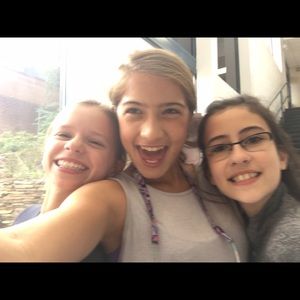 Meet your Posher, Abbie