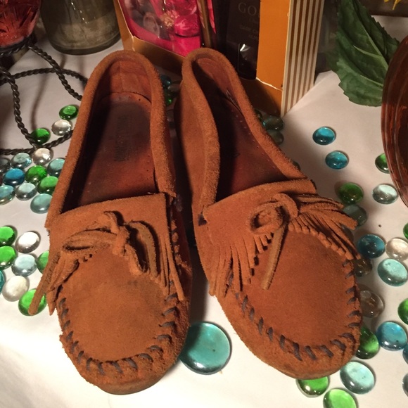 Minnetonka Moccasins - Picture 2 of 4
