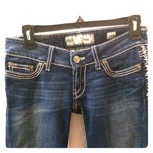 BKE Stella boot cut blue jeans in size 26R