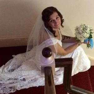 Meet your Posher, Gabriela