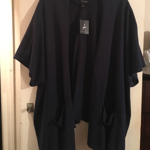 Navy blue and burgundy open cardigan.