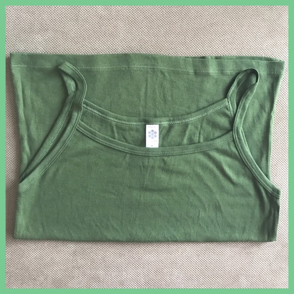 NWOT Baby Rib Spaghetti Tank Top