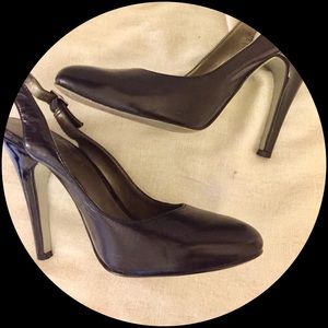 Black leather sling back