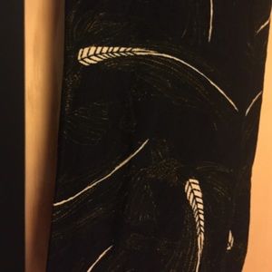 ElegantNwt gold blkfeathers black tc holiday