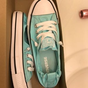 Blue CONVERSE exactly as Black-NEVER WORN
