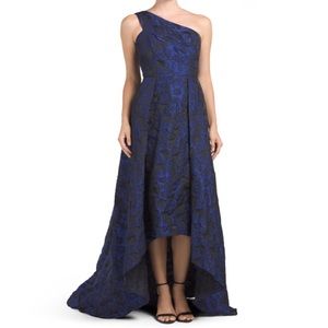 Pamella, Pamella Roland Brocade Dress