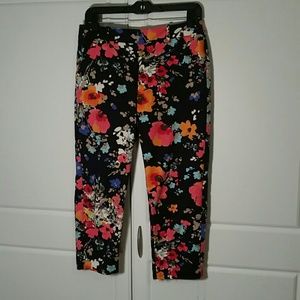 Floral capris