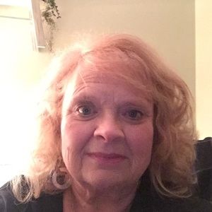 Meet your Posher, Regina