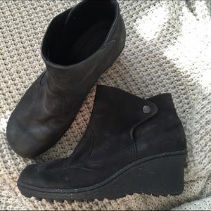 Keen wedge booties.