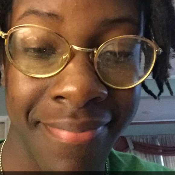 Meet your Posher, Johnny - Picture 1 of 1