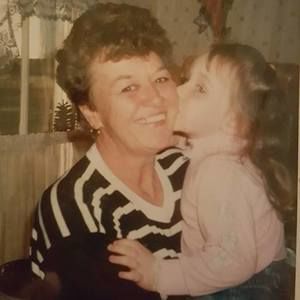 Meet your Posher, Karissa