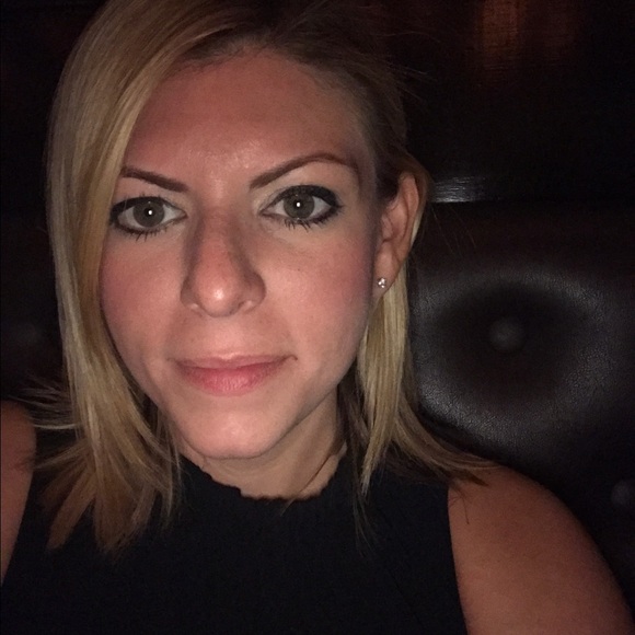 Meet your Posher, Cheri