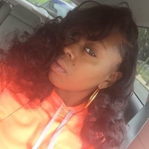 Meet your Posher, Kira can't be copied