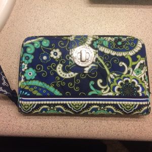 Vera Bradley Wallet-Rhythm&Blues (RETIRED PATTERN)