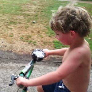 Meet your Posher, Dena