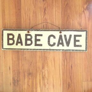 Babecave room accessory