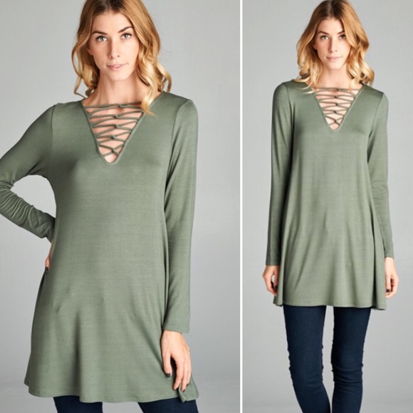 1 Medium left!!! Olive Criss Cross Neck top - Picture 2 of 4