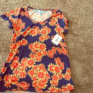 LuLaRoe Classic top NWT
