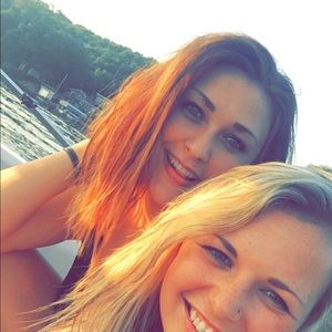 Meet your Posher, Nicole