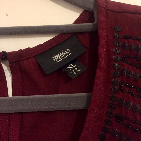 Wine Colored Sleeveless Top with Black Embroidery - Picture 2 of 2