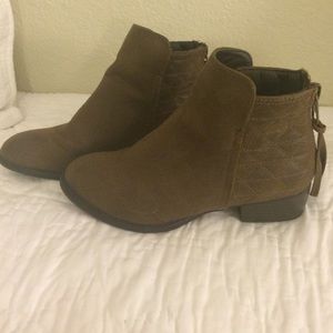 Stylish brown booties