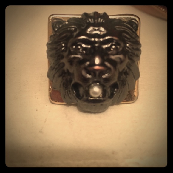 Ring