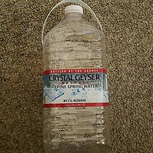 Meet your Posher, Derrick