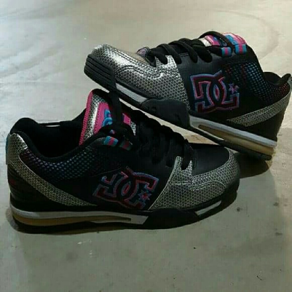 womens dc shoes