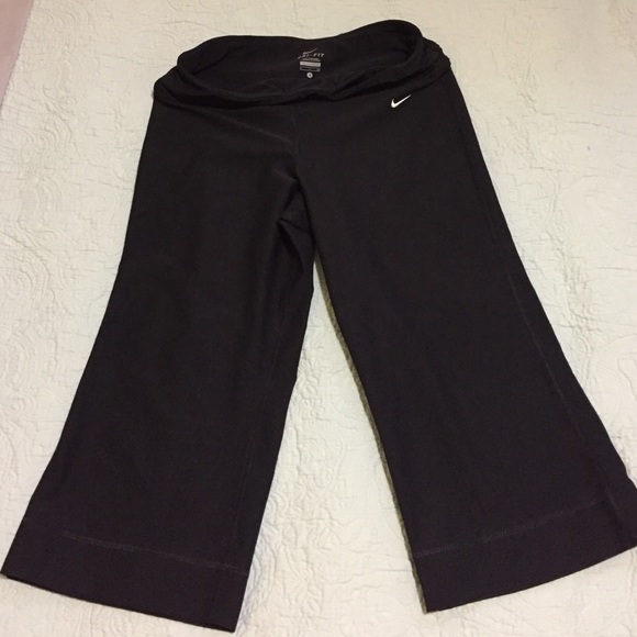 Nike Dri-Fit Workout Capris