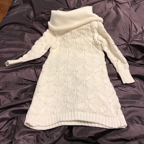 Cute winter outfit for toddler - Picture 2 of 4