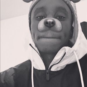 Meet your Posher, Malik