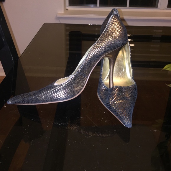 Bakers Golden Textured Heel Size 7