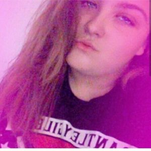 Meet your Posher, Sabrina