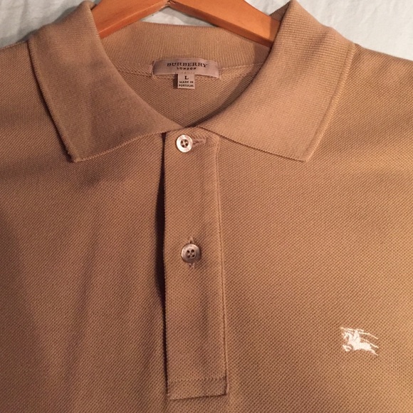 Burberry Other - Burberry Short Sleeve Buttons