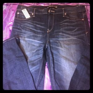 Never worn Express blue jeans