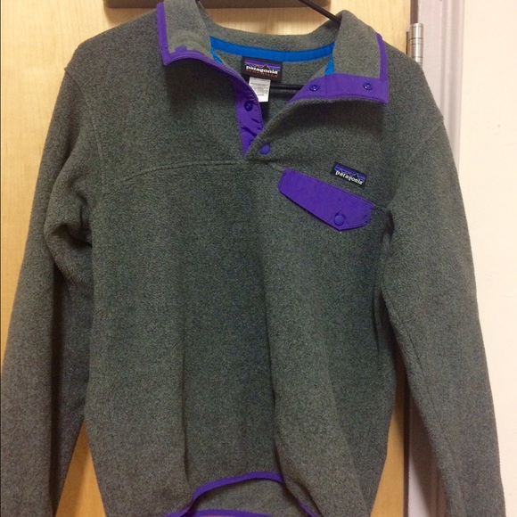 Brand new Patagonia snap pullover size small