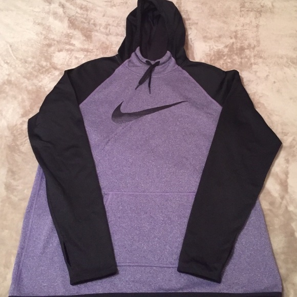 NIKE BLACK AND PURPLE SWEATSHIRT