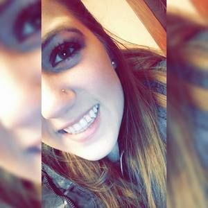 Meet your Posher, Halie